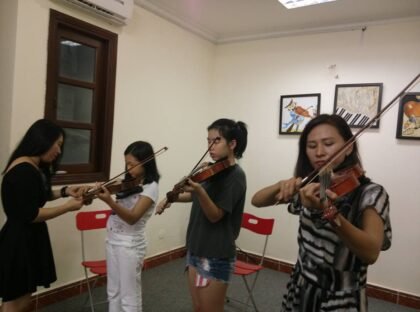 Giảng viên dạy nhạc