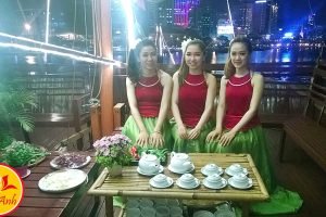 van anh event to chuc su kien MC singer PB PG cheerleader.jpg (2)