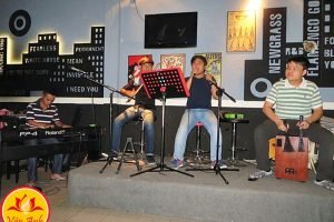 van anh event – to chuc su kien – ban nhac acoustic