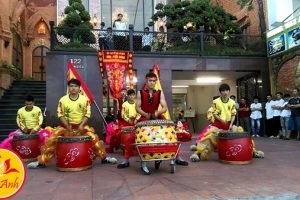 van anh event to chuc su kien ban nhac dan toc trong lan su rong1