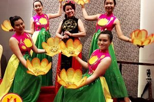 van anh event to chuc su kien mua dan gian mua hoa sen vietnamese lotus dance 9