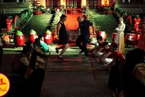 van anh event to chuc su kien mua dan gian mua sap vietnamese dance A (5)