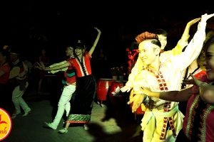 van anh event to chuc su kien mua dan gian mua thai vietnamese dance (5)