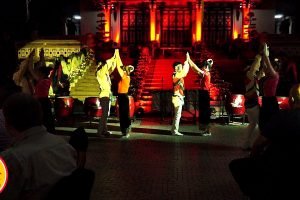 van anh event to chuc su kien mua dan gian mua thai vietnamese dance (9)