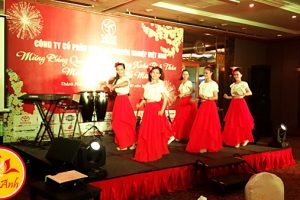 van anh event to chuc su kien sexy dance mua bung belly dance3